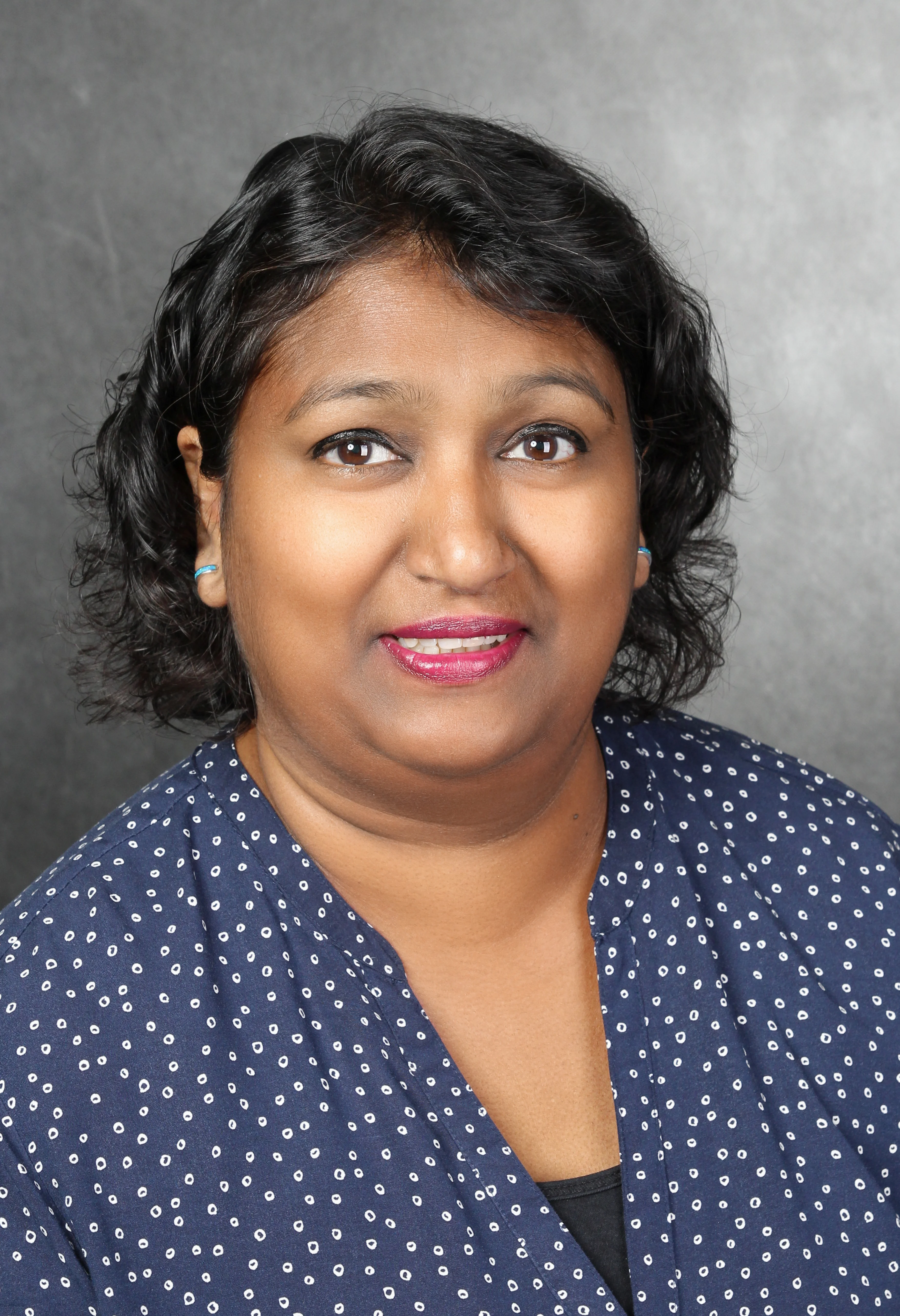 Manisha Rostewitz, Gründerin der Alltagshilfe